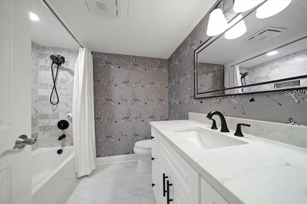 Bathroom, Interior, Marble, Marble Walls, Recessed Lighting