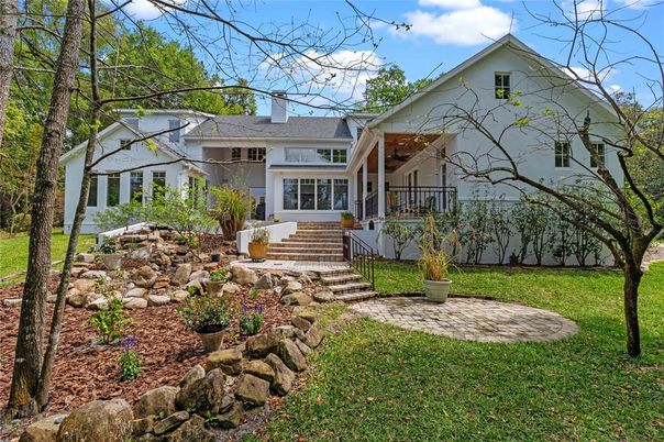 Backyard, Exterior, Facade, Farmhouse