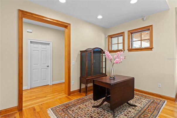 Interior, Recessed Lighting, Wood Texture Flooring