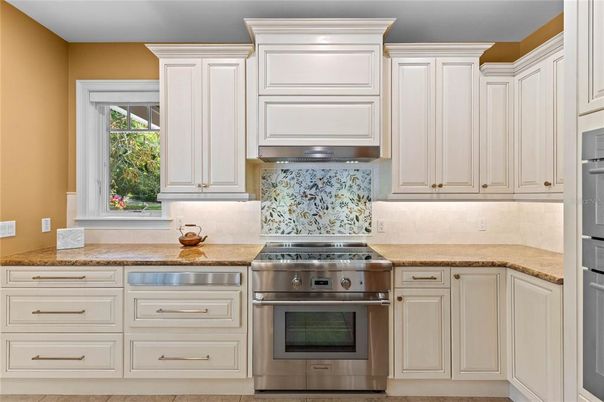 Interior, Kitchen, Stainless Steel Appliances