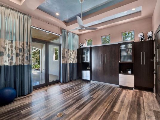 Interior, Recessed Lighting, Wood Texture Flooring