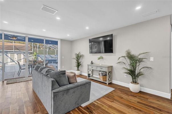 Interior, Living room, Recessed Lighting, Wood Texture Flooring
