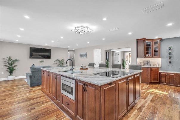 Interior, Kitchen, Living room, Recessed Lighting, Wood Texture Flooring