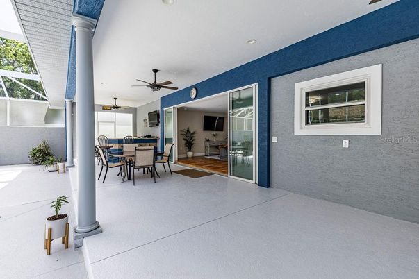 Exterior, Recessed Lighting