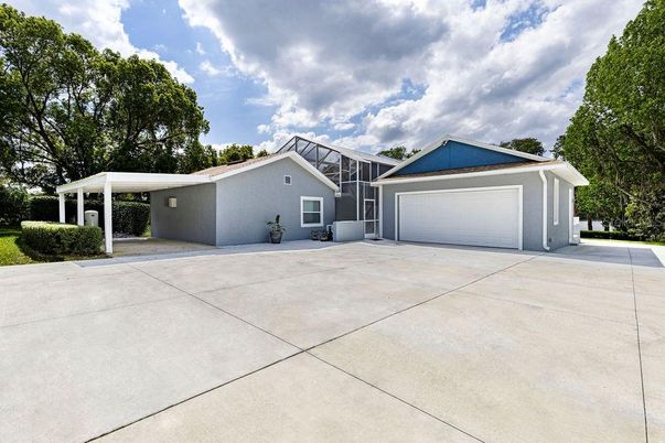Detached Garage, Exterior