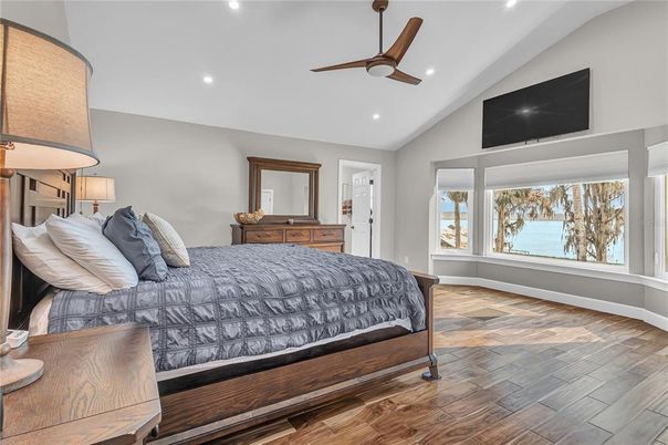 Bedroom, Interior, Recessed Lighting, Water, Wood Texture Flooring