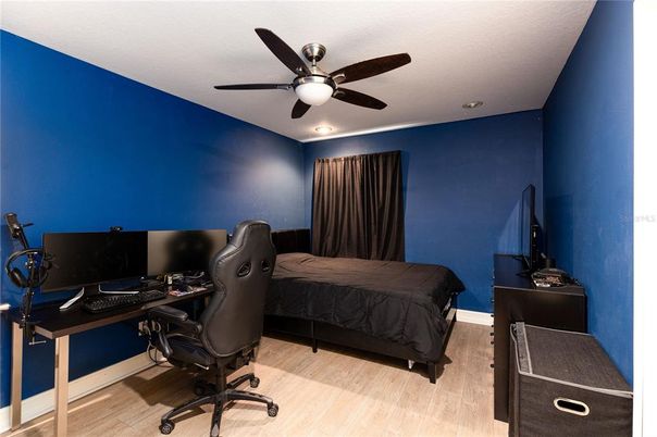 Bedroom, Home Office, Interior, Wood Texture Flooring