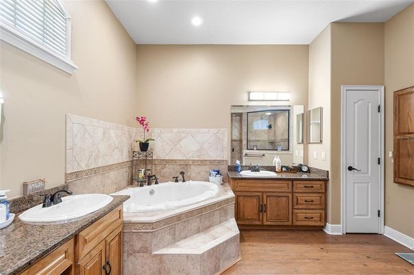 Bathroom, Dual Sink Vanities, Interior, Recessed Lighting, Wood Texture Flooring