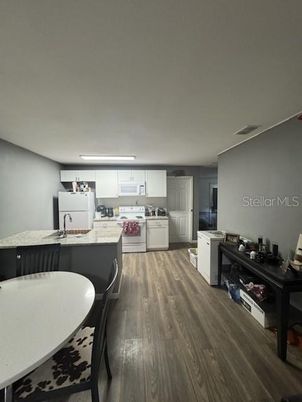 Interior, Kitchen, Wood Texture Flooring