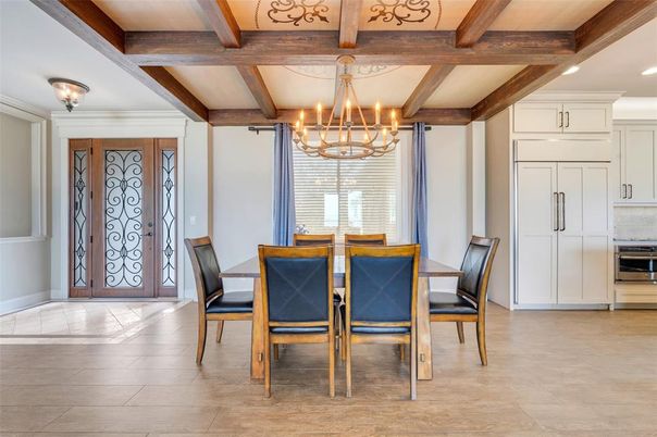 Chandelier, Dining room, Interior, Kitchen, Wooden Beams, Wood Texture Flooring