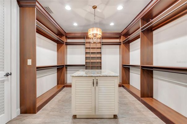 Chandelier, Interior, Recessed Lighting, Walk-in Closets