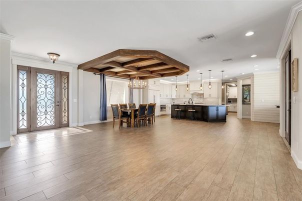 Dining room, Interior, Kitchen, Pendant Lights, Recessed Lighting, Wooden Beams, Wood Texture Flooring