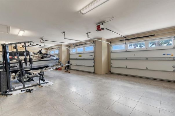 Fitness Equipment, Garage, Interior