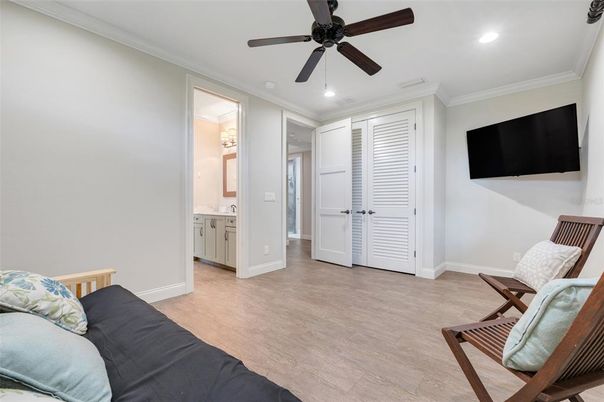 Interior, Recessed Lighting, Wood Texture Flooring
