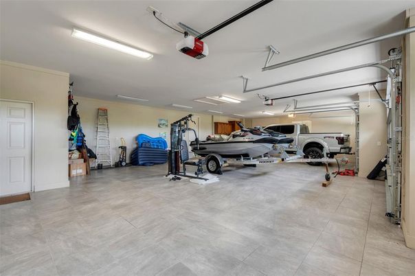 Fitness Equipment, Garage, Interior