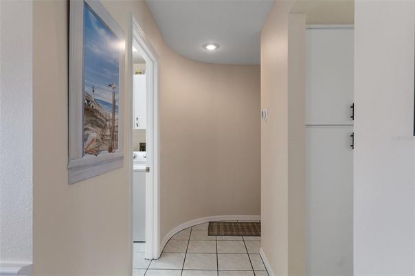 Interior, Recessed Lighting
