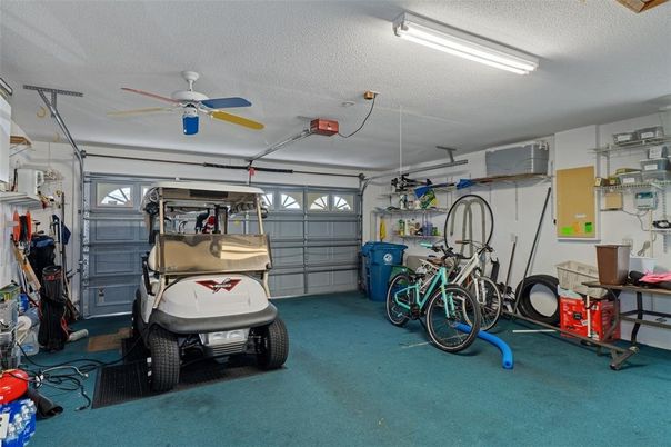 Garage, Interior
