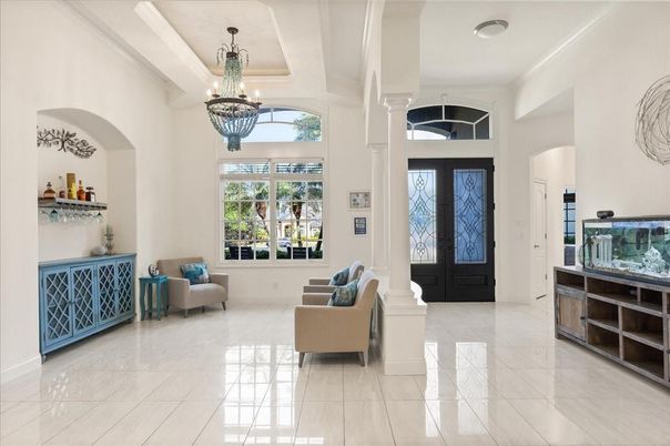 Chandelier, Interior, Pendant Lights