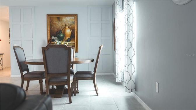 Dining room, Interior