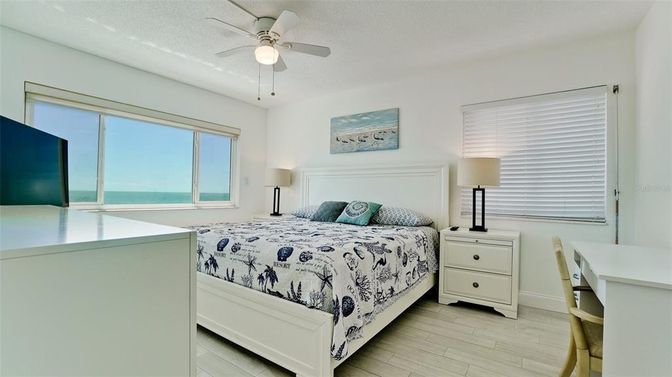 Bedroom, Interior, Water, Wood Texture Flooring