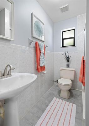 Bathroom, Interior