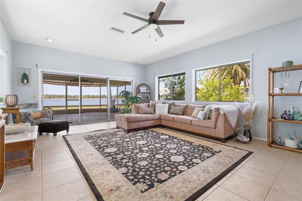 Interior, Living room, Recessed Lighting, Water