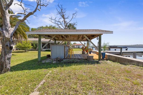 Backyard, Exterior, Lake