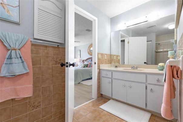 Bathroom, Bedroom, Interior