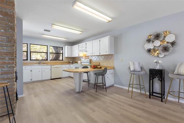 Interior, Kitchen, Stone Walls, Wood Texture Flooring