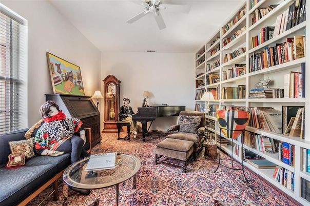 Interior, Living room, Piano