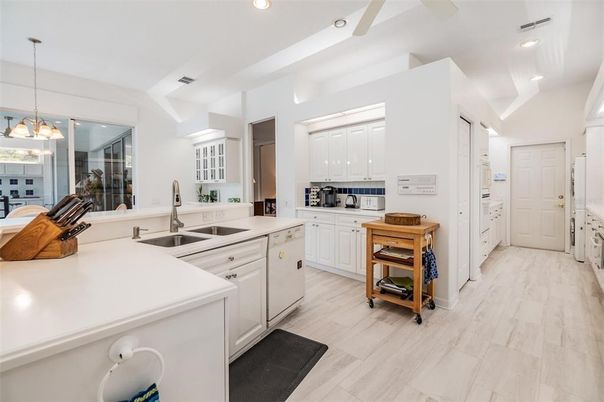 Interior, Kitchen, Pendant Lights, Recessed Lighting, Wood Texture Flooring
