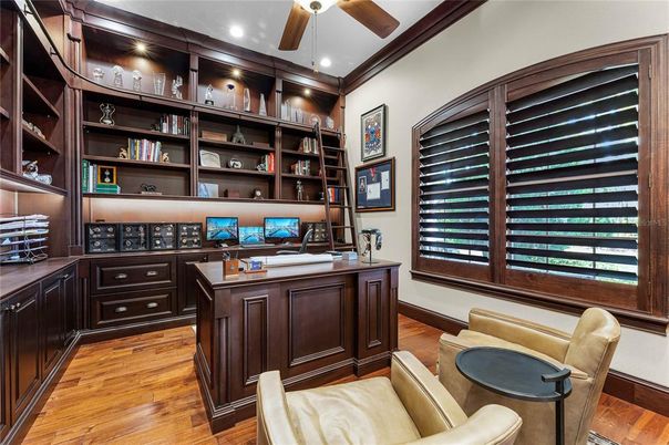 Home Office, Interior, Recessed Lighting, Wood Texture Flooring