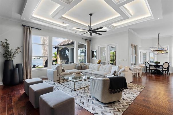 Dining room, Interior, Living room, Pendant Lights, Recessed Lighting, Wood Texture Flooring