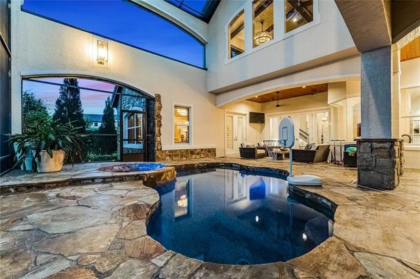 Exterior, Interior, Pool