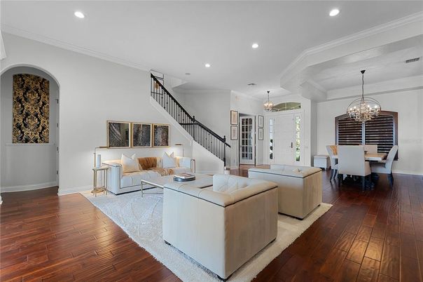Chandelier, Dining room, Interior, Living room, Recessed Lighting, Wood Texture Flooring