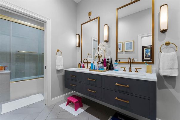 Bathroom, Glass Shower, Interior