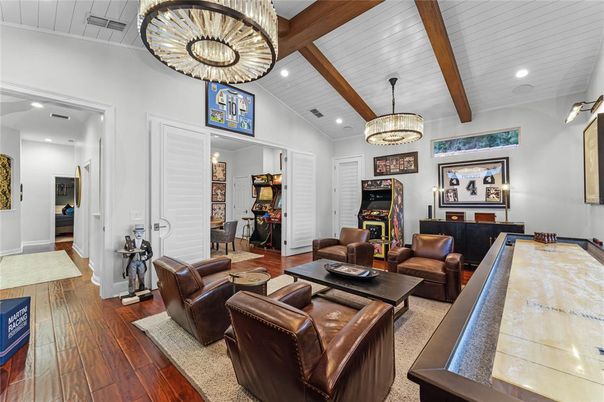 Interior, Living room, Pendant Lights, Recessed Lighting, Wooden Beams, Wood Texture Flooring