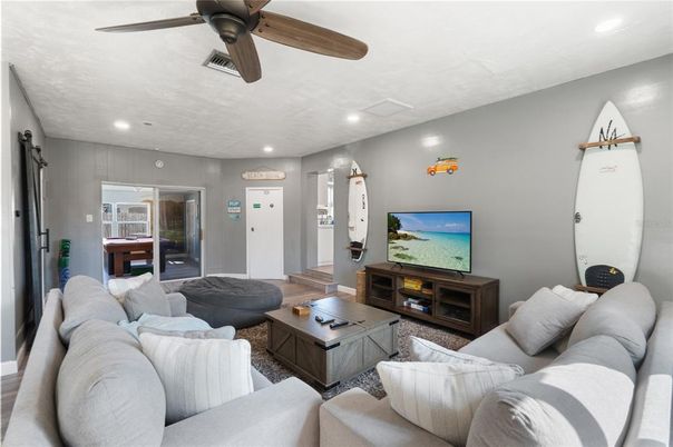 Interior, Living room, Recessed Lighting, Wood Texture Flooring