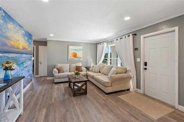 Interior, Living room, Recessed Lighting, Wood Texture Flooring