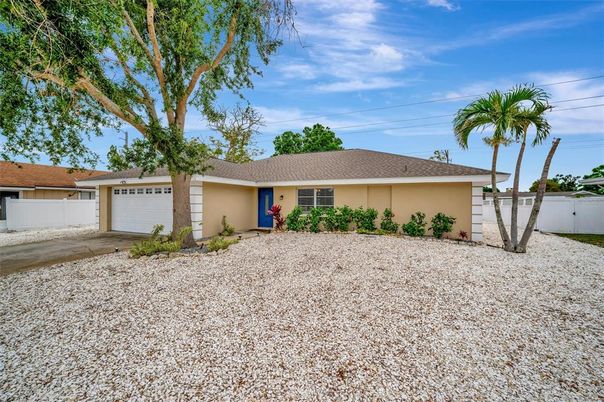 Attached, Backyard, Exterior, Facade, Ranch