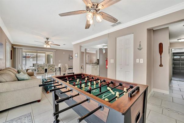 Billiard Table, Game Room, Interior, Living room