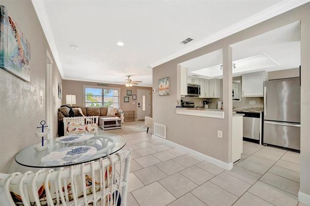 Interior, Kitchen, Living room, Recessed Lighting, Stainless Steel Appliances
