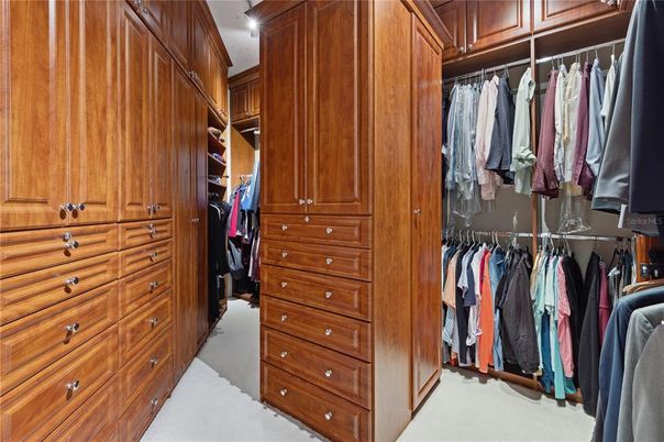 Interior, Walk-in Closets