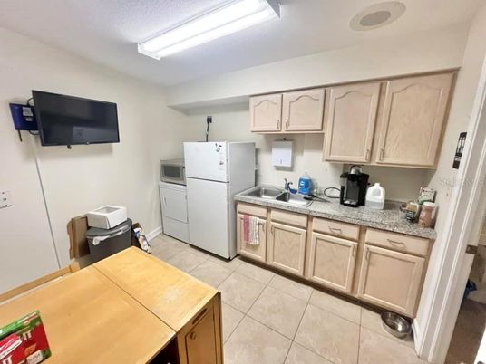 Interior, Kitchen, Washer