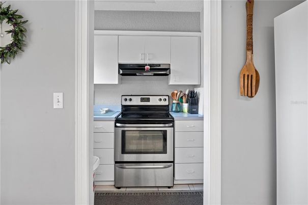 Interior, Kitchen, Stainless Steel Appliances