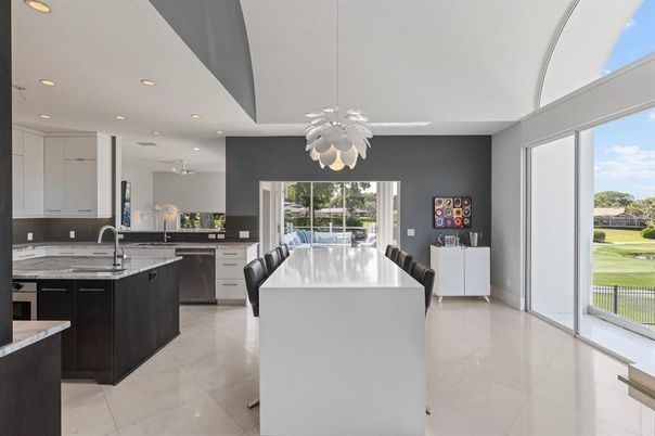 Interior, Kitchen, Pendant Lights, Recessed Lighting, Stainless Steel Appliances