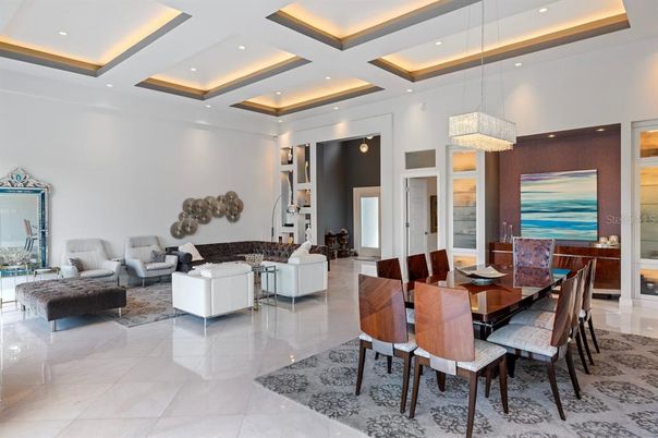 Chandelier, Dining room, Interior, Living room, Pendant Lights, Recessed Lighting