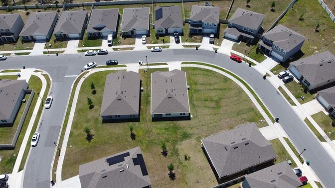 Exterior, Drone