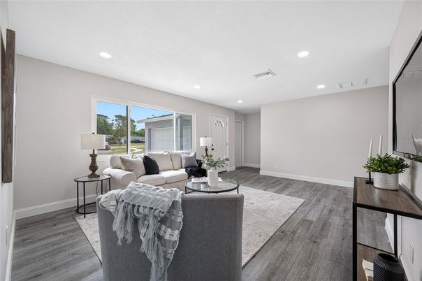 Interior, Living room, Recessed Lighting, Wood Texture Flooring