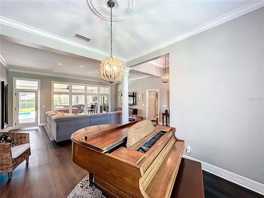Interior, Living room, Pendant Lights, Piano, Recessed Lighting, Wood Texture Flooring